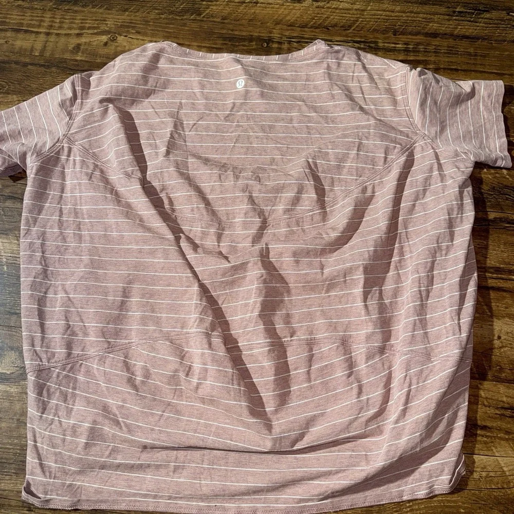 Lululemon Women's Pink/White Striped Crew Neck Short Sleeve T-Shirt Size 8
